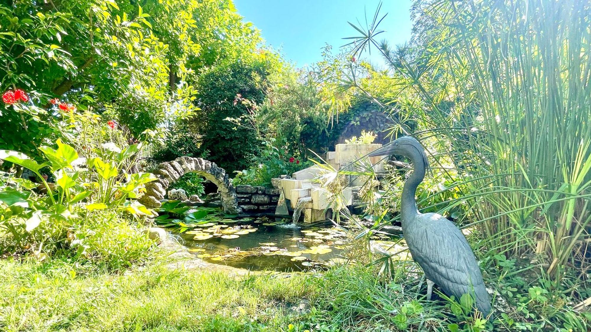Rendez-Vous Avec Les Cigales - Gite 6 Personnes 100M2 - Piscine Privee - Climatisation Cheval-Blanc Bagian luar foto